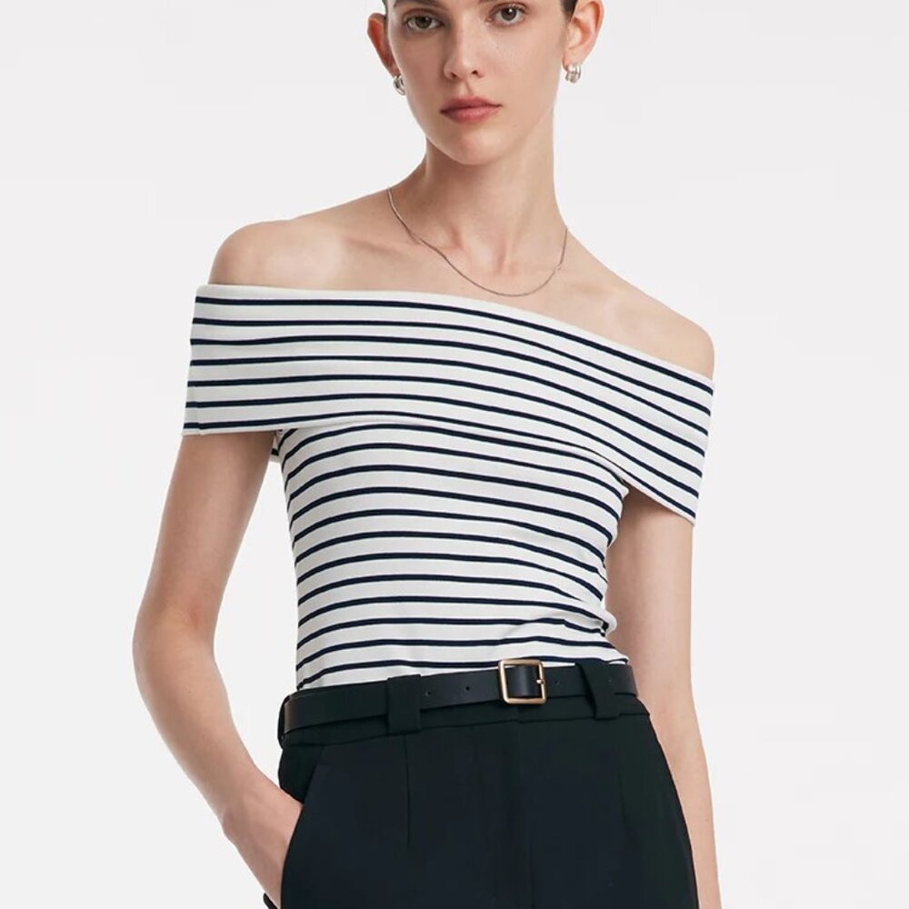 Goelia Off Shoulder Striped Slim Top
